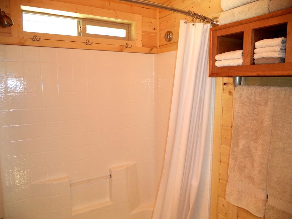 Palm Springs Camping Resort Cabin 3 パーム・デザート エクステリア 写真