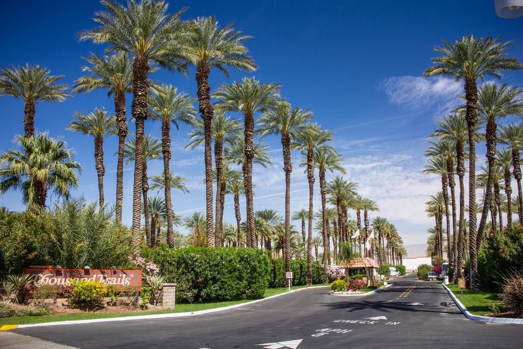Palm Springs Camping Resort Cabin 3 パーム・デザート エクステリア 写真